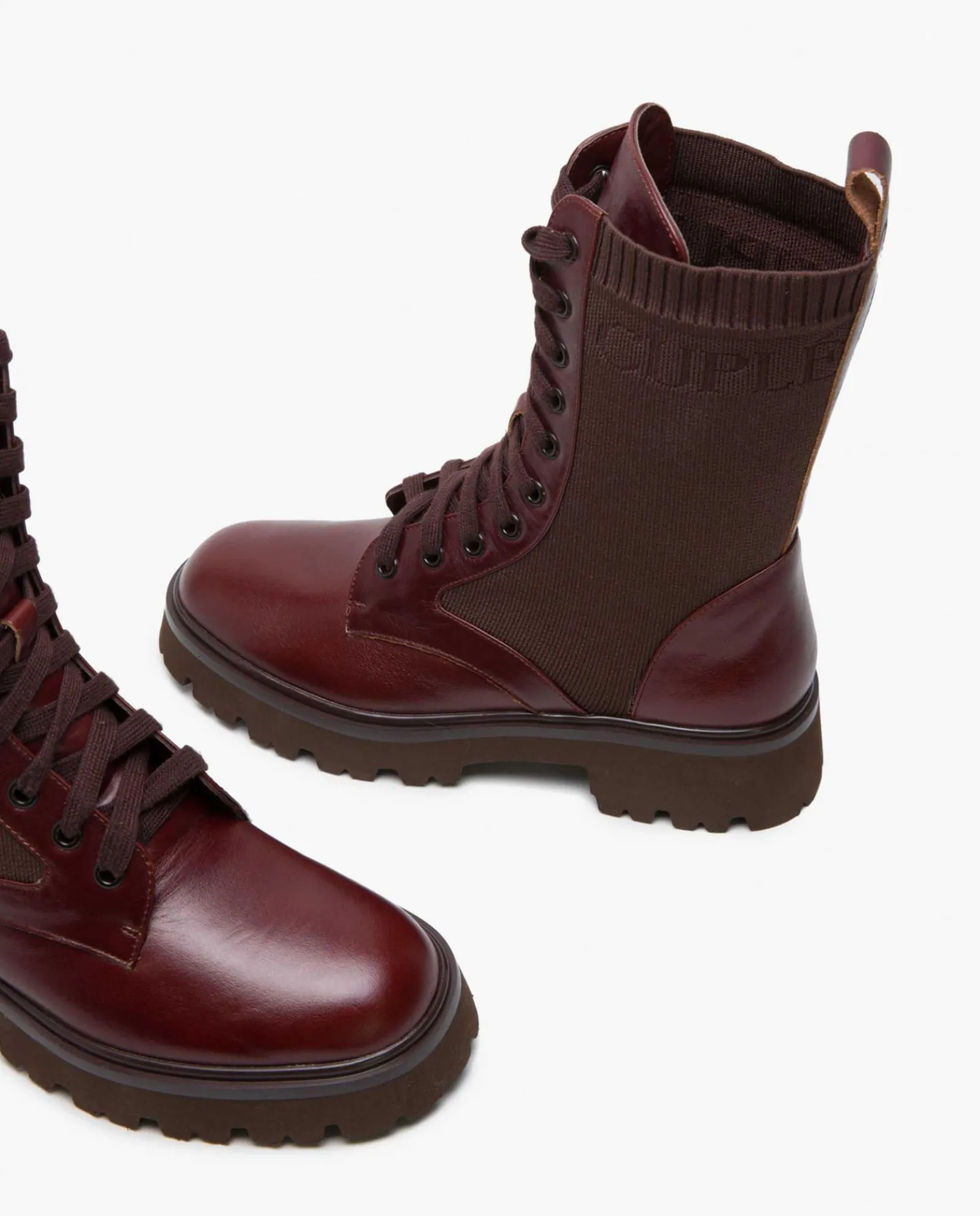 Botas Y Botines*Cuplé Botin Cordones Napa Marron