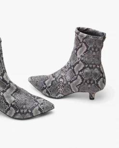 Botas Y Botines*Cuplé Botin Licra Tacón Bajo Serpiente Gris