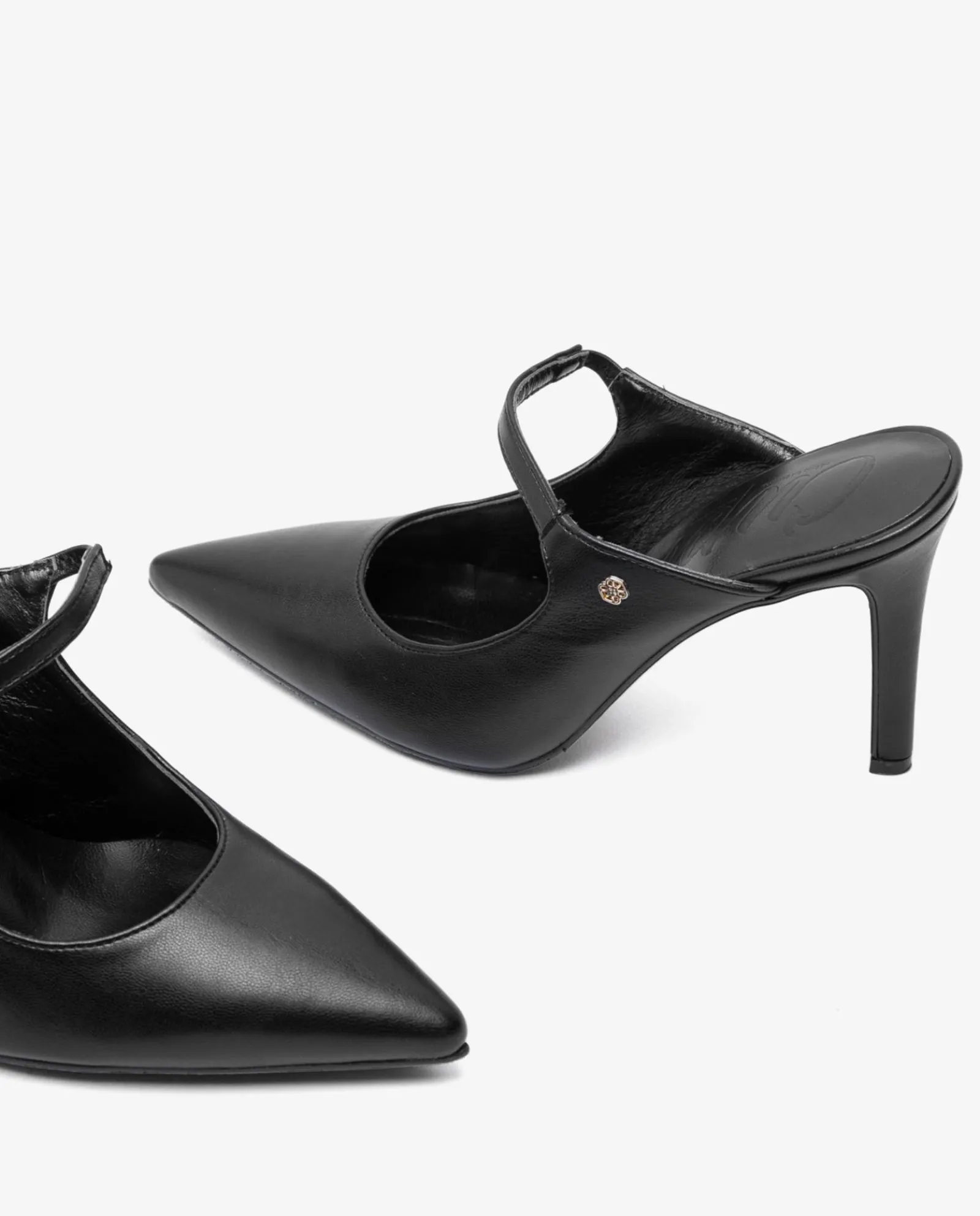 Salones & Stilletos*Cuplé Destalonado Adorno Tecnopiel Negro