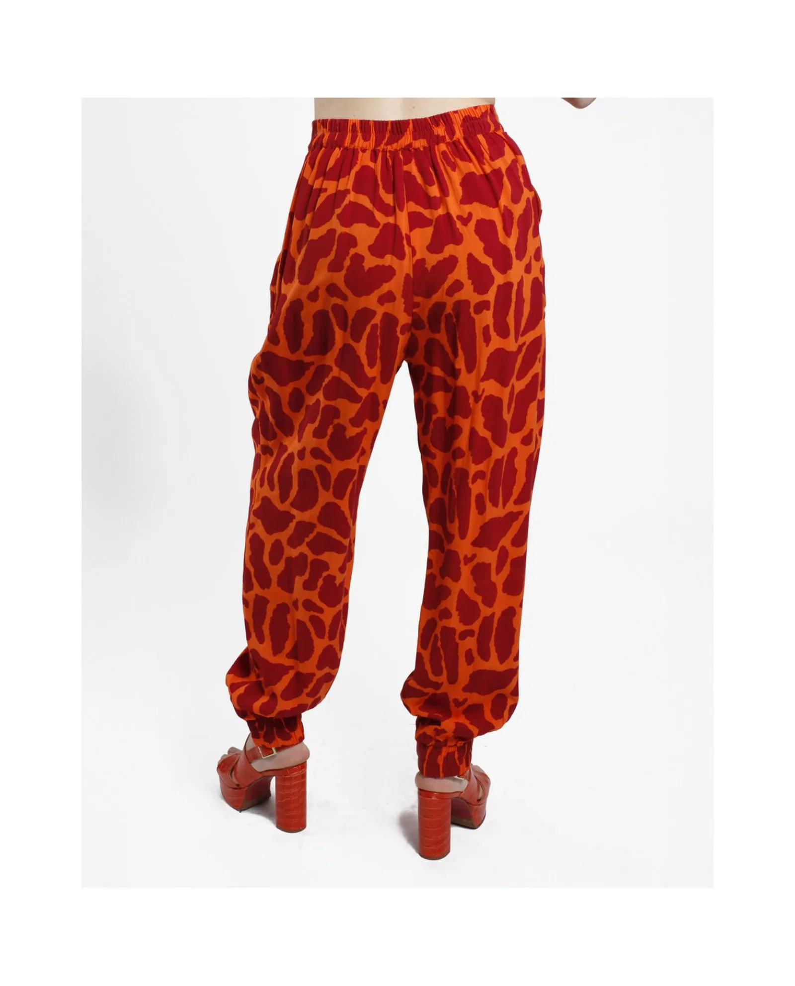 Pantalones*Cuplé Pantalon Jogger Crep Estampado Jirafa