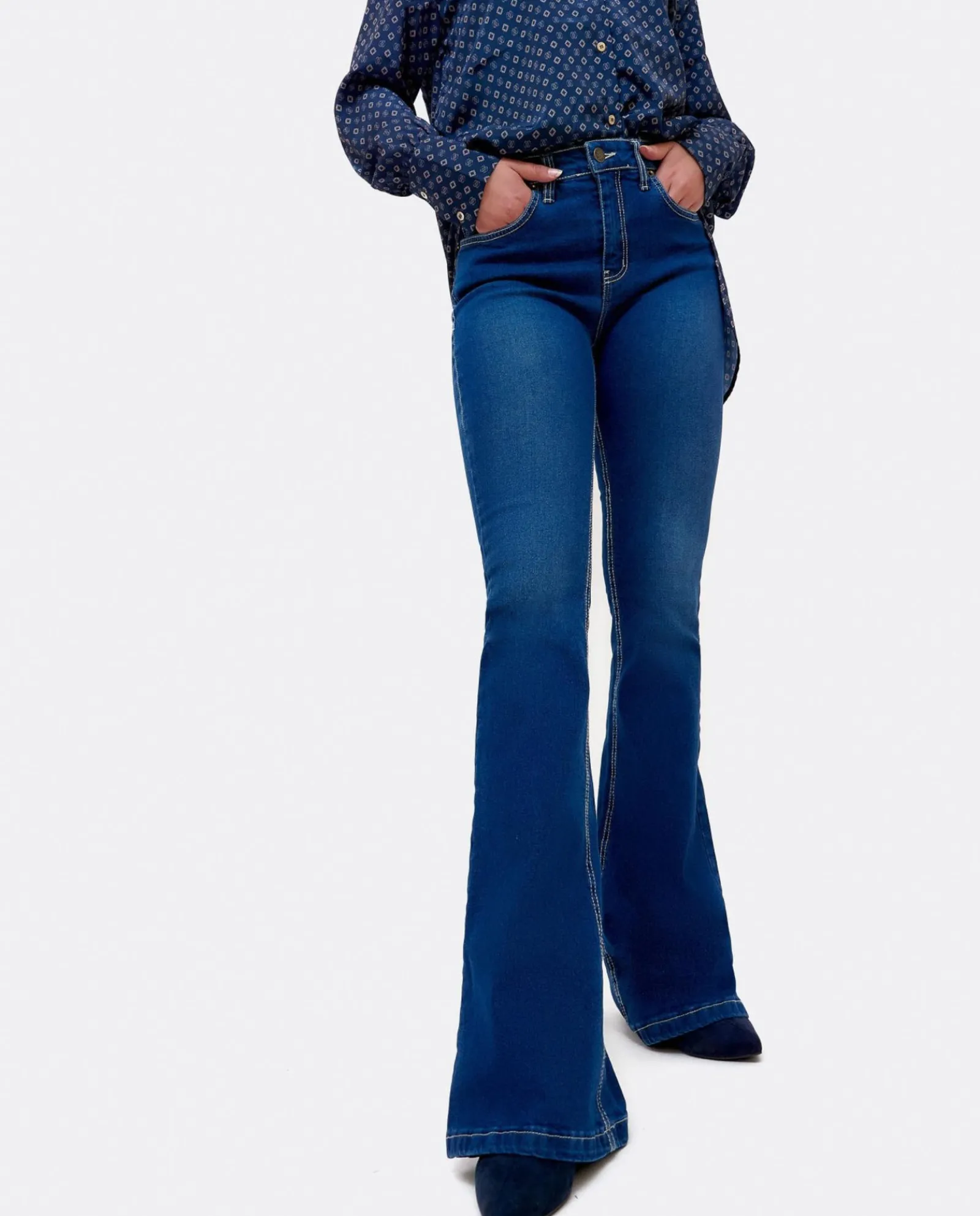 Pantalones*Cuplé Pantalon Vaquero Con Campana Vaquero Marino