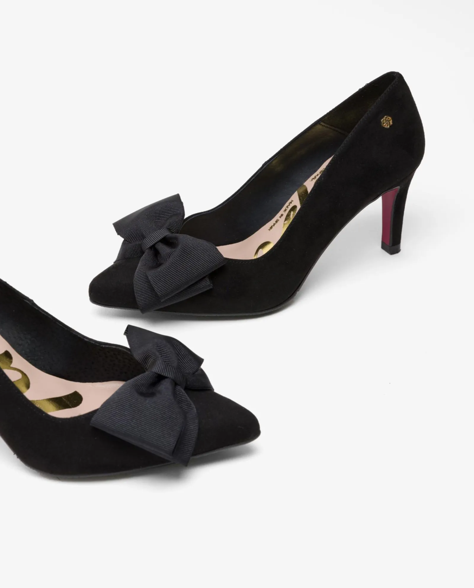 Salones & Stilletos*Cuplé Salon Lazo Ultrasuede Negro