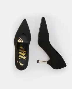 Salones & Stilletos*Cuplé Salon Pico Ultrasuede Negro