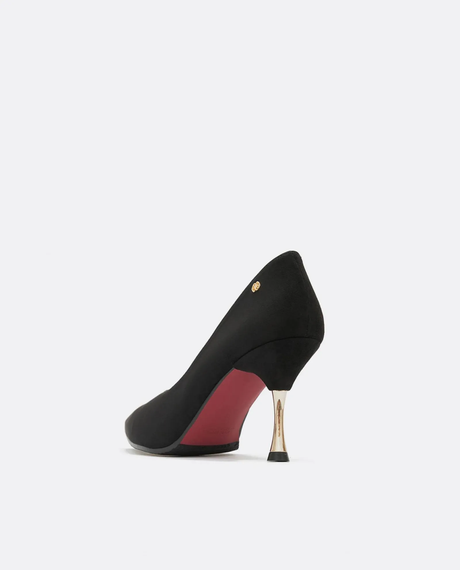Salones & Stilletos*Cuplé Salon Pico Ultrasuede Negro