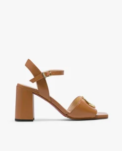 Sandalias*Cuplé Sandalia Logo Piel Cuero