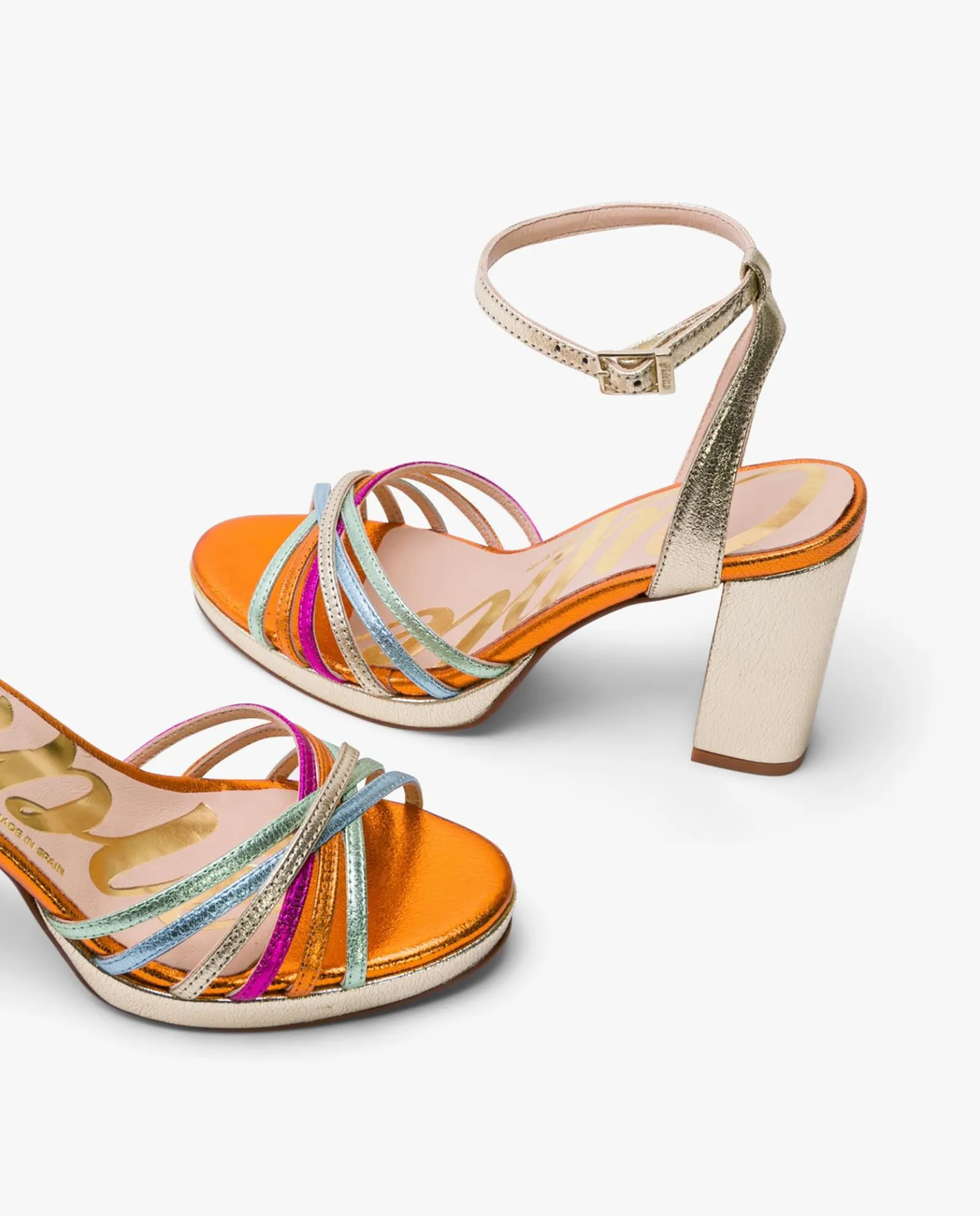 Sandalias*Cuplé Sandalia Plataforma Tiras Lame Metalizado Multicol