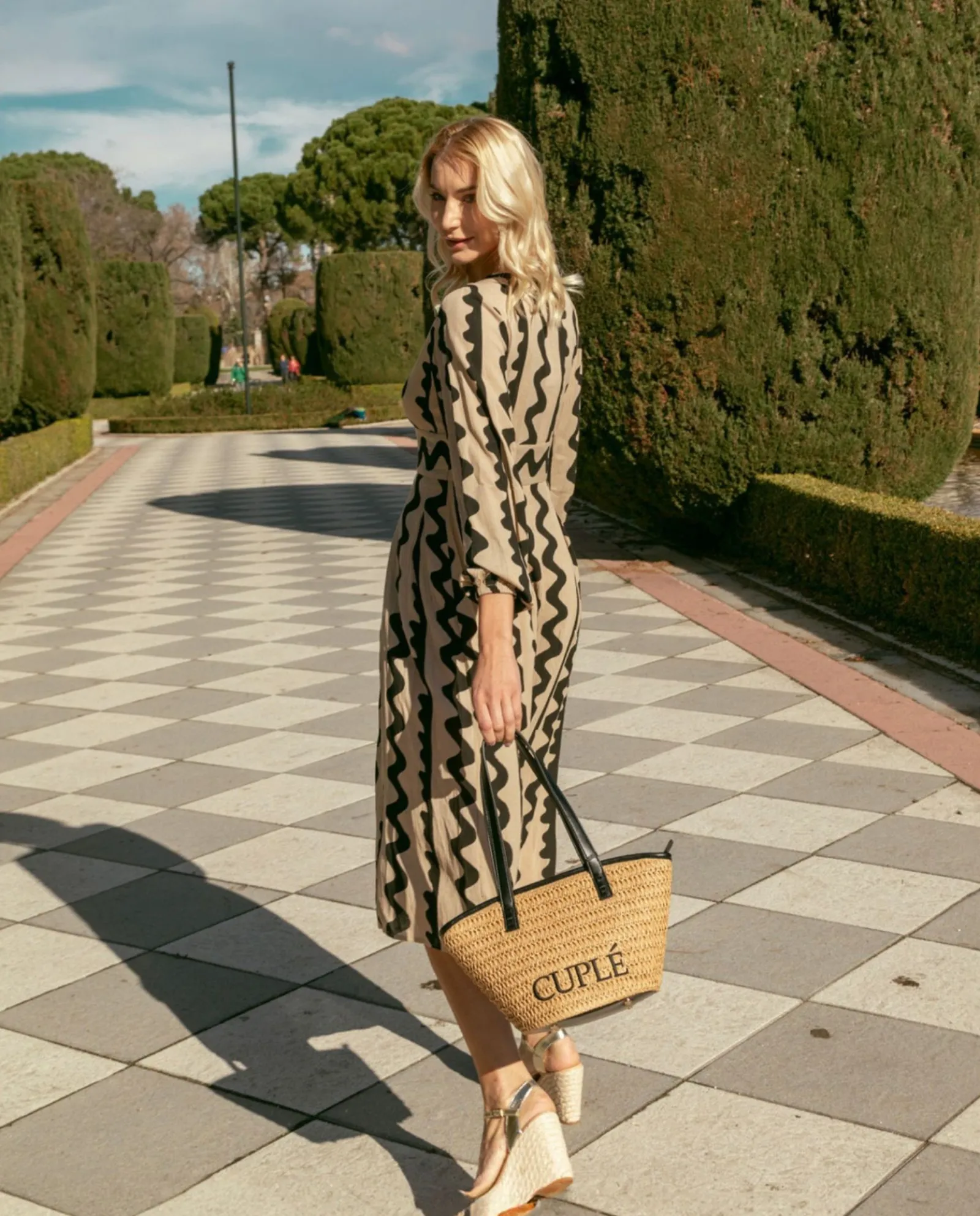 Vestidos*Cuplé Vestido Midi Botones Crep Beig